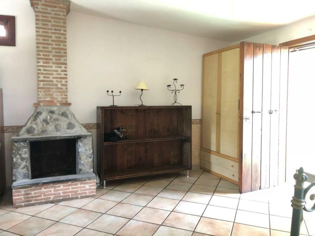 Pietramiliare Apartamento Trecase Exterior foto